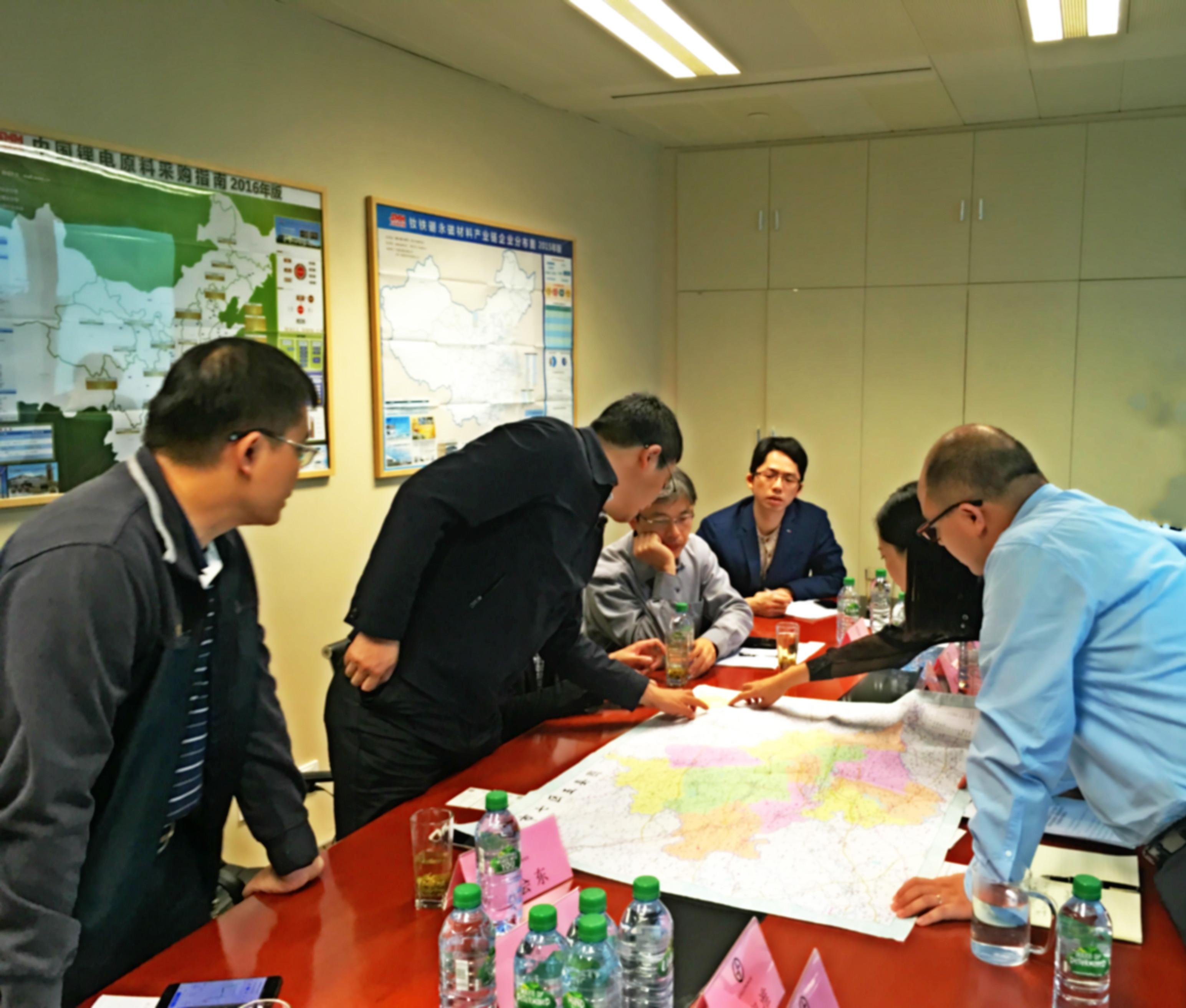 廣西壯族自治區(qū)南寧市人民政府朱會(huì)東副市長(zhǎng)來上海格派調(diào)研